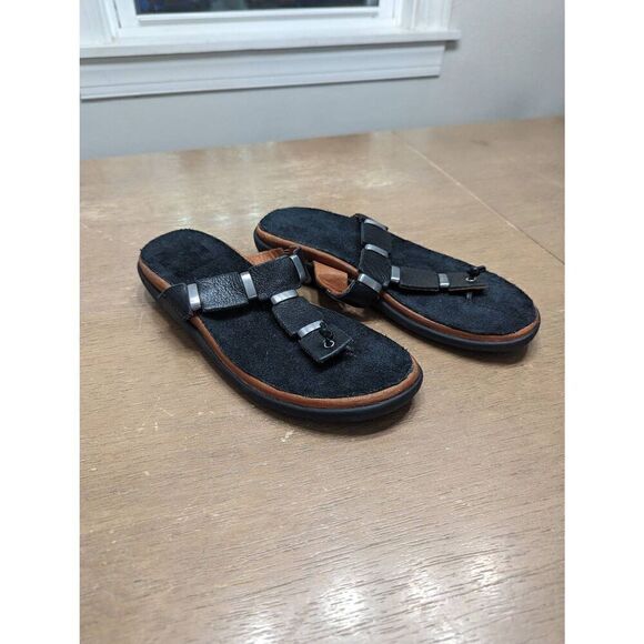 Gentle Souls Where to Go Sandals women's size 7 black flip flops leather - Picture 1 of 9
